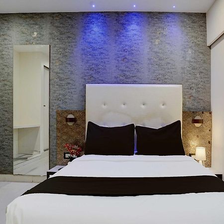 Hotel O Golden Star Bombay Eksteriør billede
