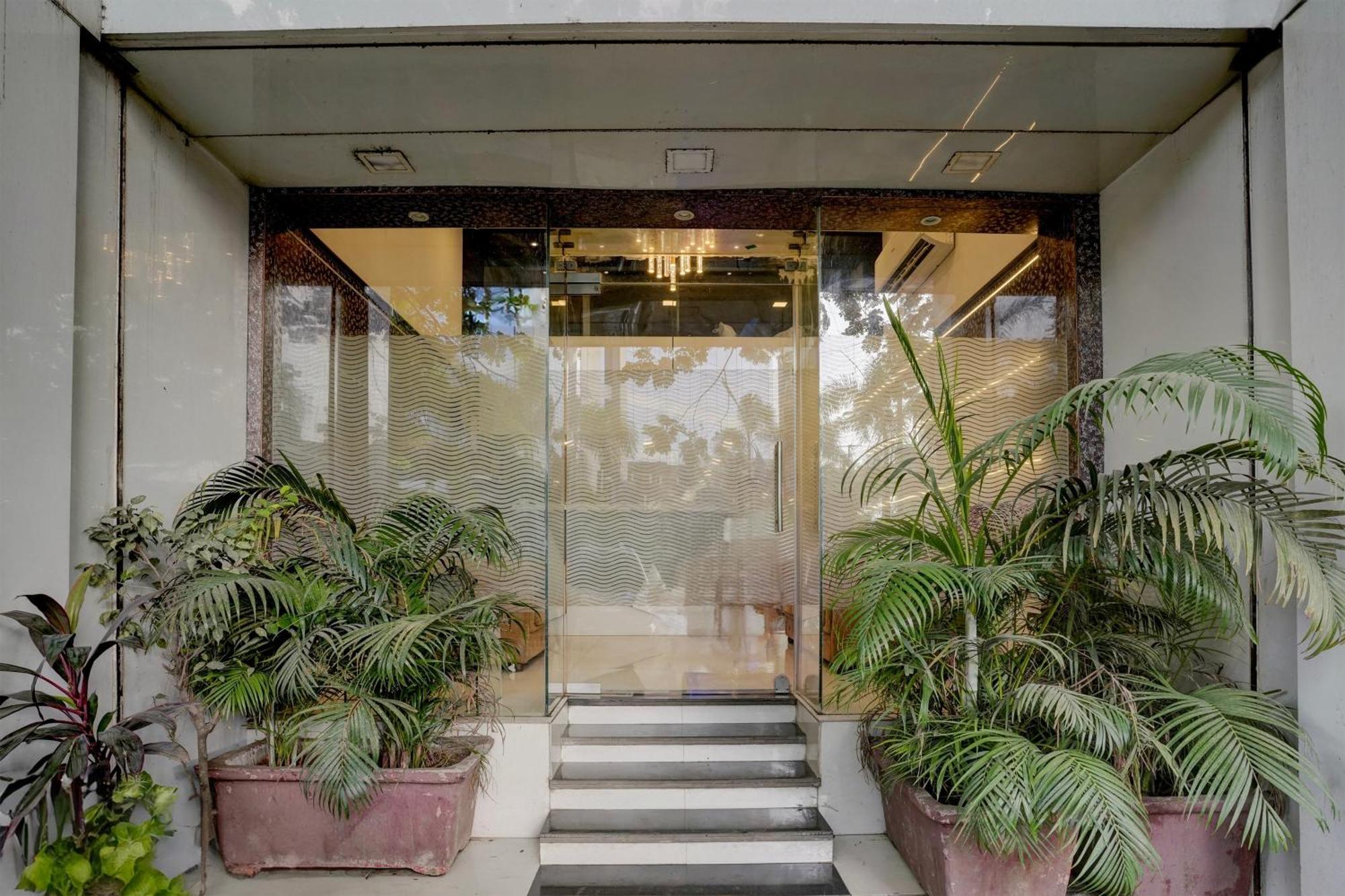 Hotel O Golden Star Bombay Eksteriør billede